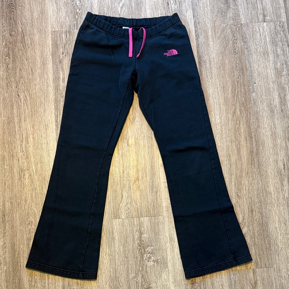 The North Face Women’s Black Sweatpants